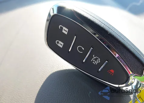 2020 Chevrolet Malibu Fwd Lt z USA, uszkodzony, nr VIN 1G1ZD5ST2LF069492